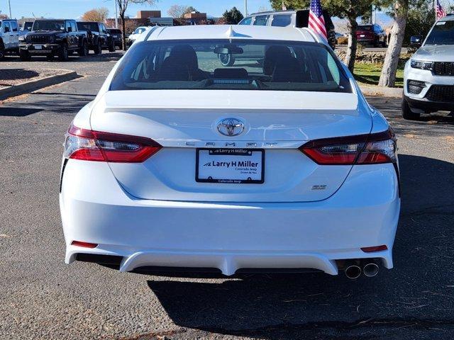 2023 toyota camry se