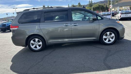 2011 Toyota Sienna