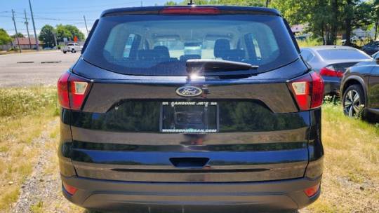 2019 ford escape s