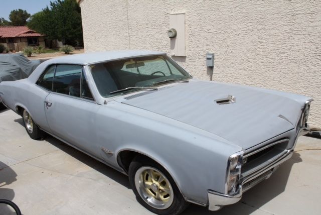 1966 pontiac gto, surviver project car. runs and drives nice