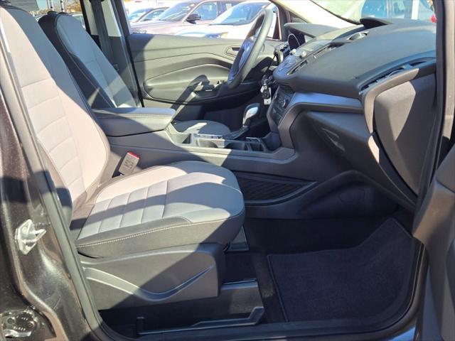 2019 ford escape s