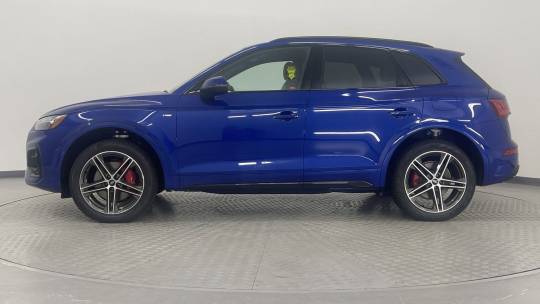 new 2024 audi q5 plug-in hybrid e premium plus s line suv