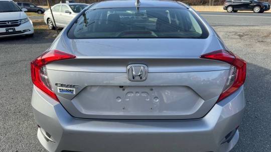 2018 Honda se
