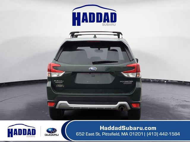 2023 subaru forester touring