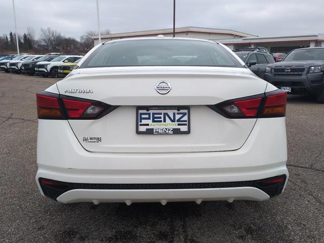 2019 nissan altima 2.5 s
