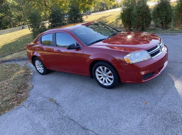 2013 dodge avenger se