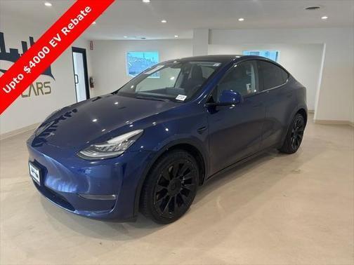 2022 tesla model y