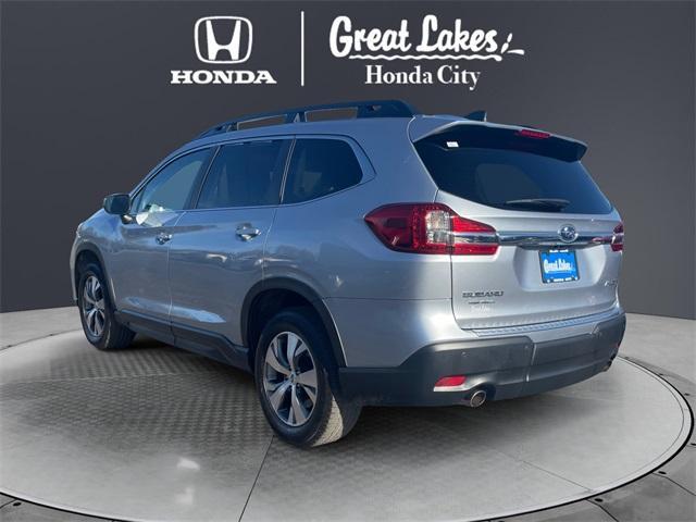2022 subaru ascent premium 7-passenger