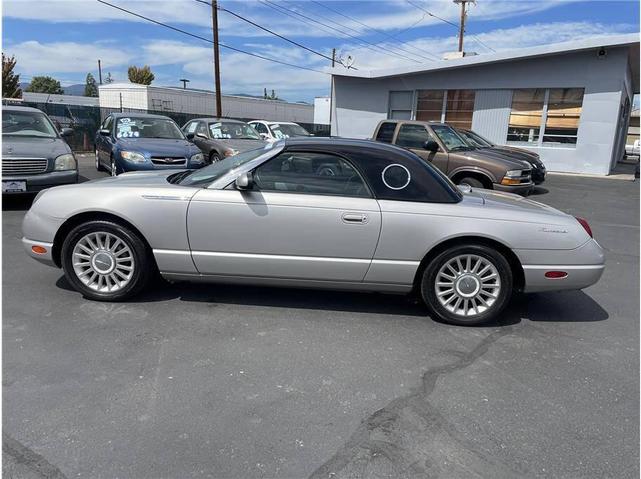 2005 ford thunderbird deluxe