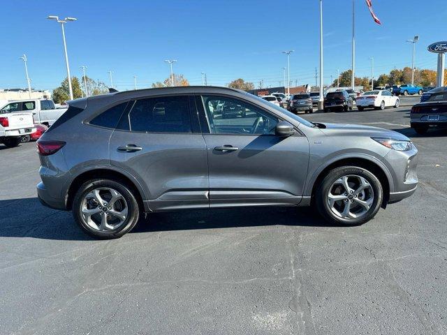 2023 ford escape st-line select