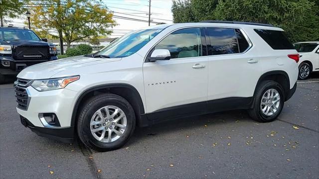 2021 chevrolet traverse lt leather