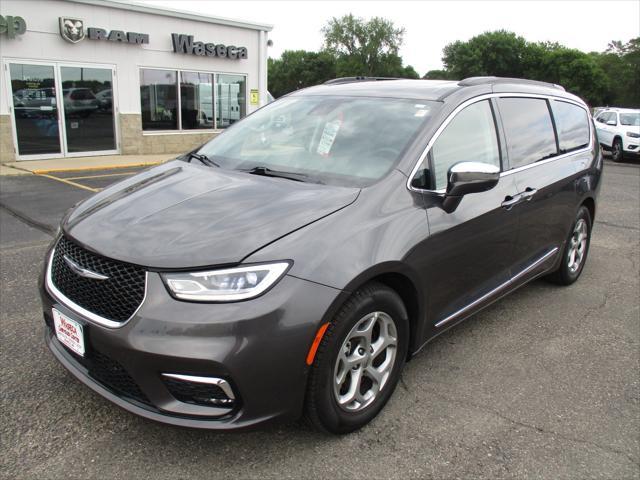 2022 chrysler pacifica limited