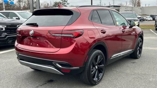 2023 Buick se