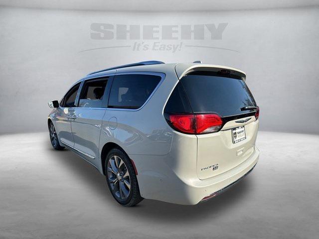 2019 chrysler pacifica limited