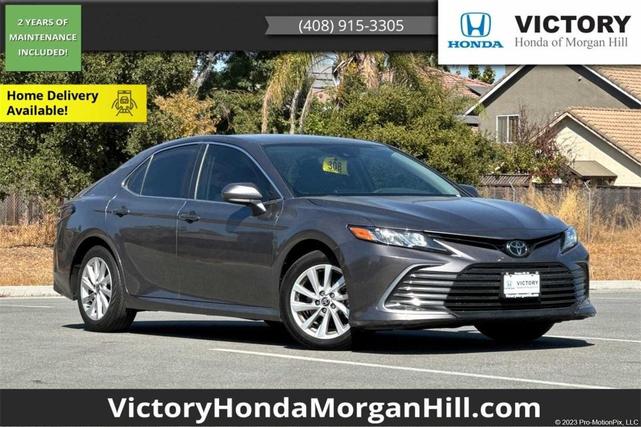 2023 toyota camry le