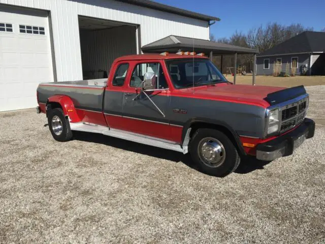 1993 dodge d-350 le 5.9 cummins diesel no reserve