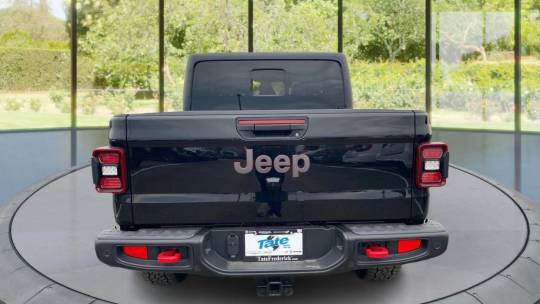2024 Jeep Gladiator