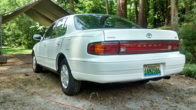 1992 toyota camry le