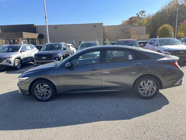2024 hyundai elantra sel