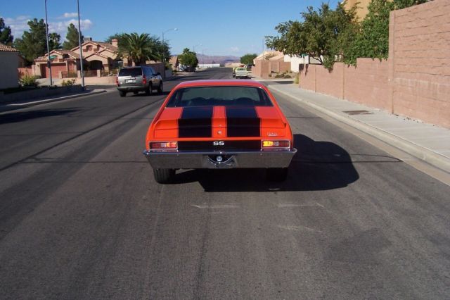1972 chevy ss clone nova new, body 498 engne turbo 400 trans many extra parts