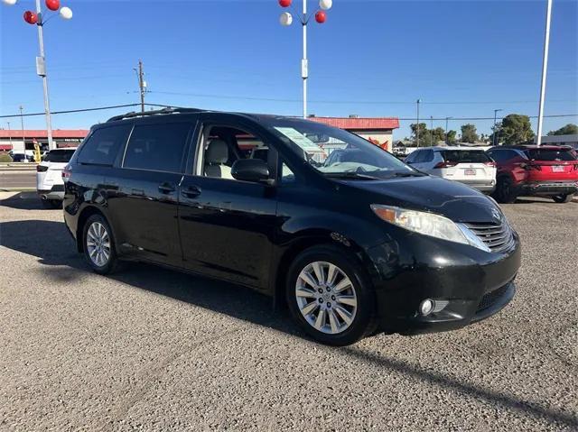 2013 toyota sienna xle
