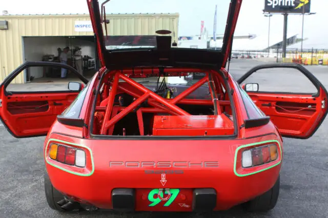 1986 porsche 928 racer
