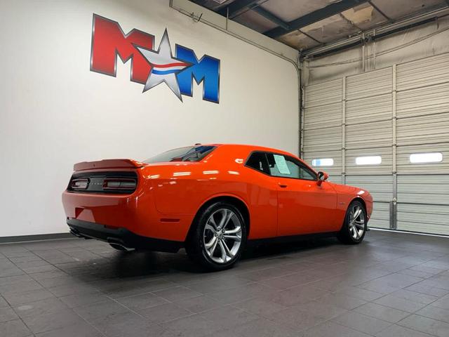 2022 dodge challenger r/t