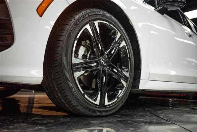 2021 kia k5 gt-line