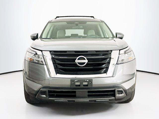 2022 nissan pathfinder sv 4wd