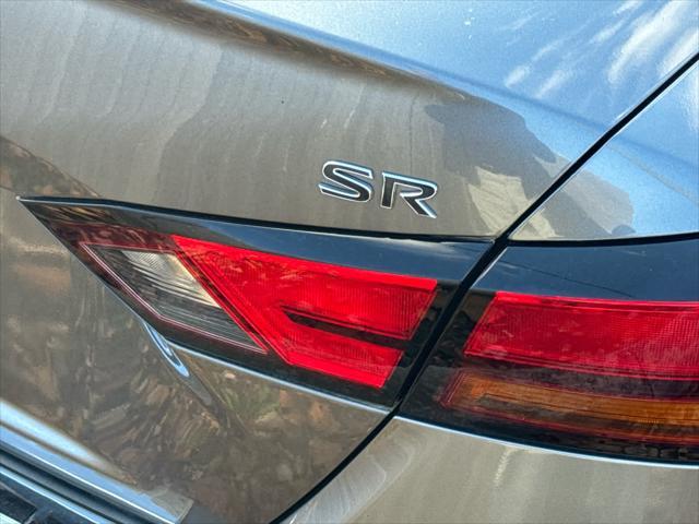 2022 nissan altima sr fwd