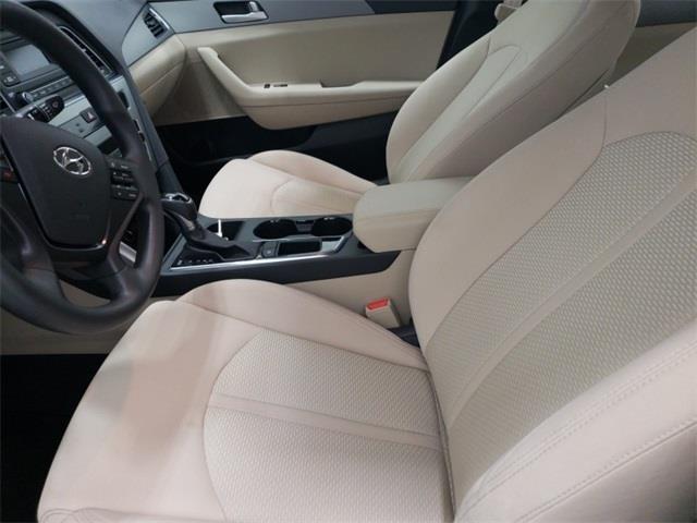 2015 hyundai sonata se se 4dr sedan for sale in johnston, rhode island
