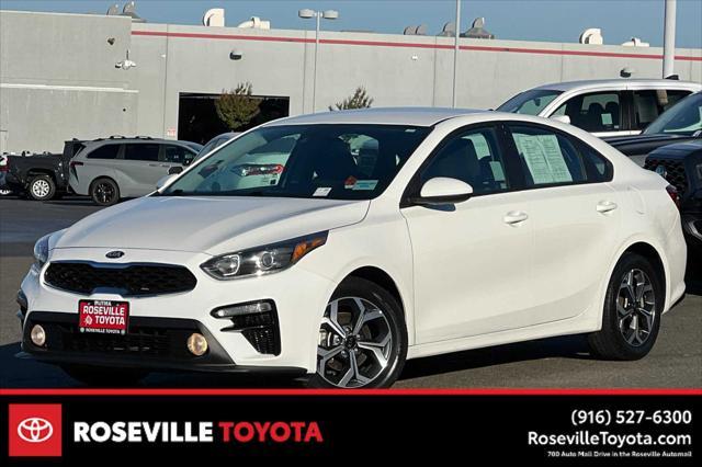 2021 kia forte lxs
