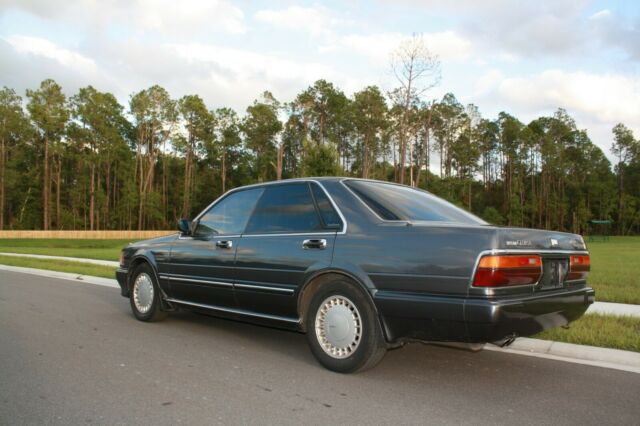 1991 nissan gloria gran turismo sv, turbo v6 luxury pillarless hardtop sedan