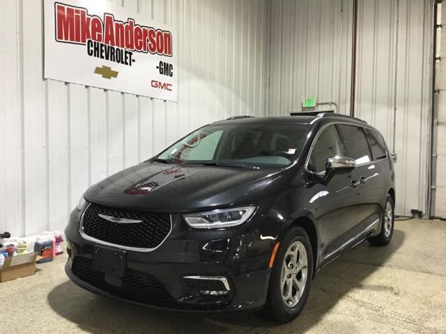 2022 chrysler pacifica limited