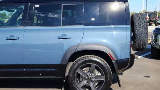 2023 Land Rover Defender