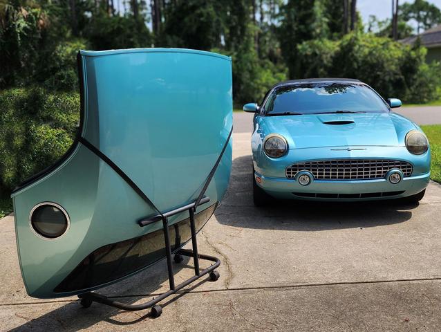 2002 ford thunderbird premium