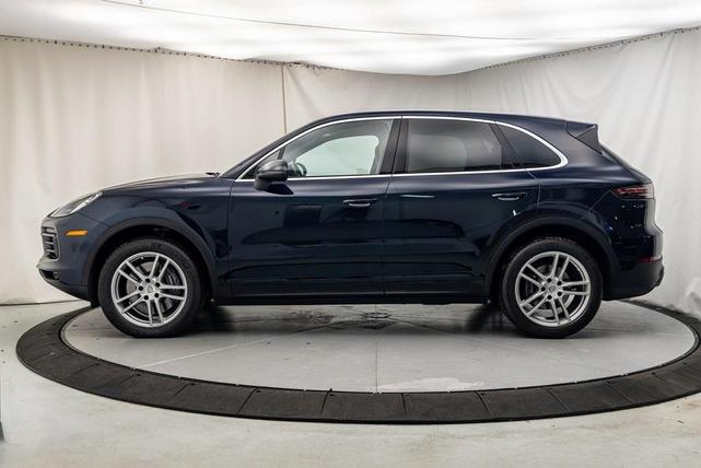 2021 porsche cayenne base