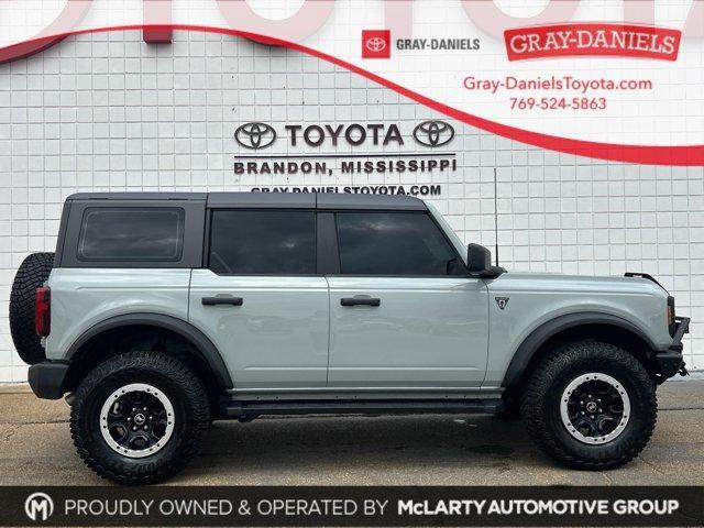 2022 ford bronco base