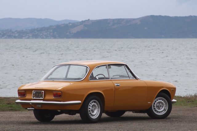 1968 alfa romeo gt junior