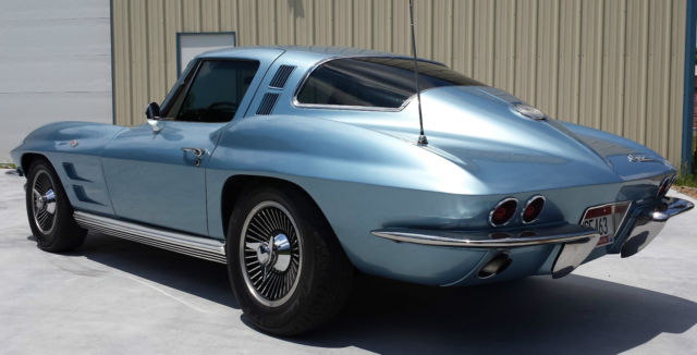 beautiful silver blue corvette - the real deal!