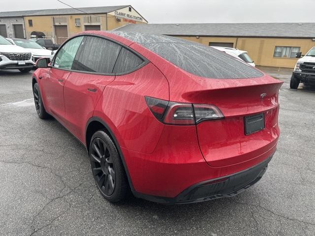 2023 tesla model y long range