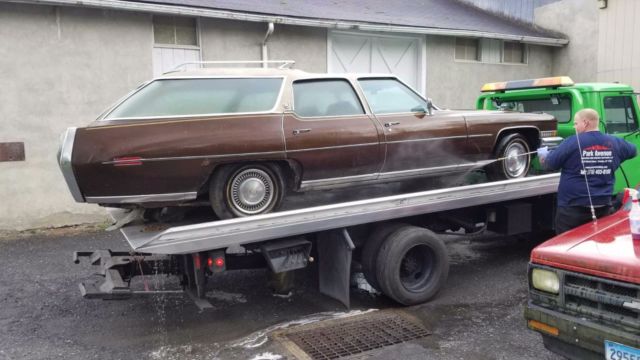 caddy station wagonâ
