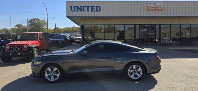 2015 ford mustang v6