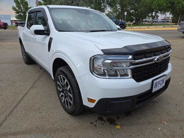 2023 ford maverick lariat