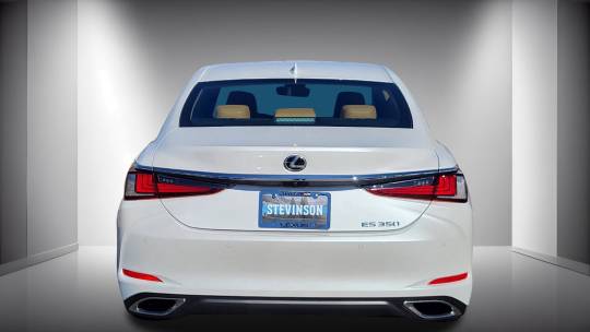 2025 Lexus ES