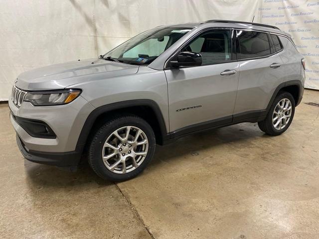 2022 jeep compass latitude lux