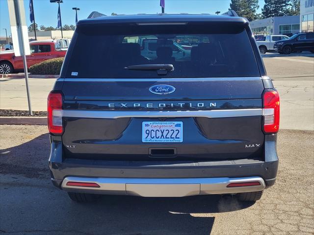 2022 ford expedition xlt max