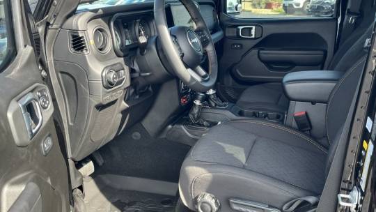 2024 Jeep Gladiator