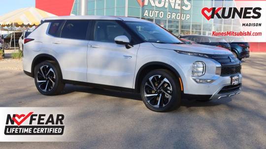 2025 Mitsubishi Outlander