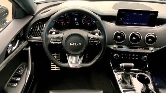 2022 Kia Stinger